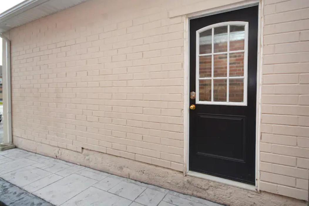 Riz Khan Peaceful Mississauga Home エクステリア 写真